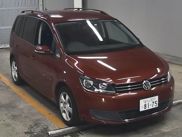 565 Volkswagen Golf touran 1TCTH 2013 г. (ZIP Tokyo)